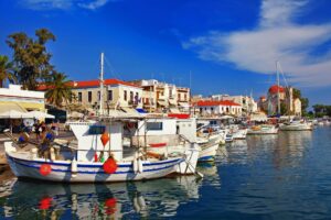 Найкращий спосіб пізнати Грецію і Кікладські островиЕгіна Эгина Yachting in Greece with BBYachting
